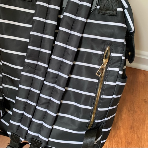 A new Day Backpack - Black/White Stripes - Picture 6 of 6